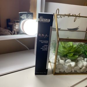 🖤 Dr. Brandt Do not age peptide eye cream